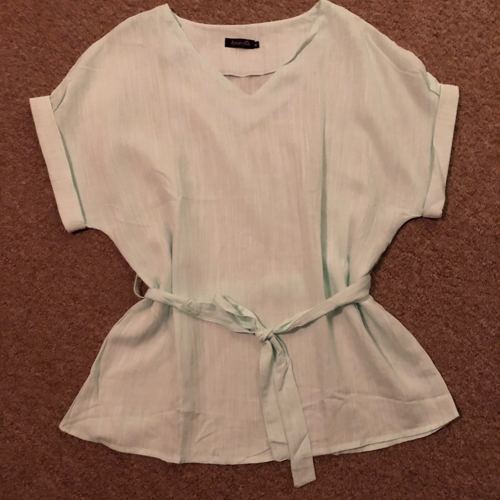 BN Amaryllis Tunic Mint Green Linen Size Medium